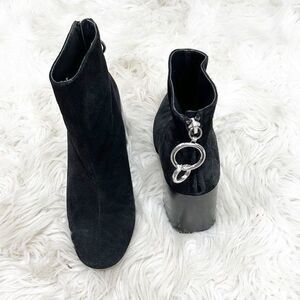 Zara Black Black Suede Block Heel Ankle Boots w Chain Detail 38 / 8